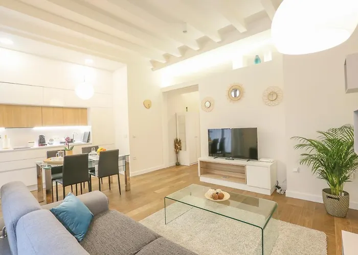 T&L Triana Loft - Just Like At Home